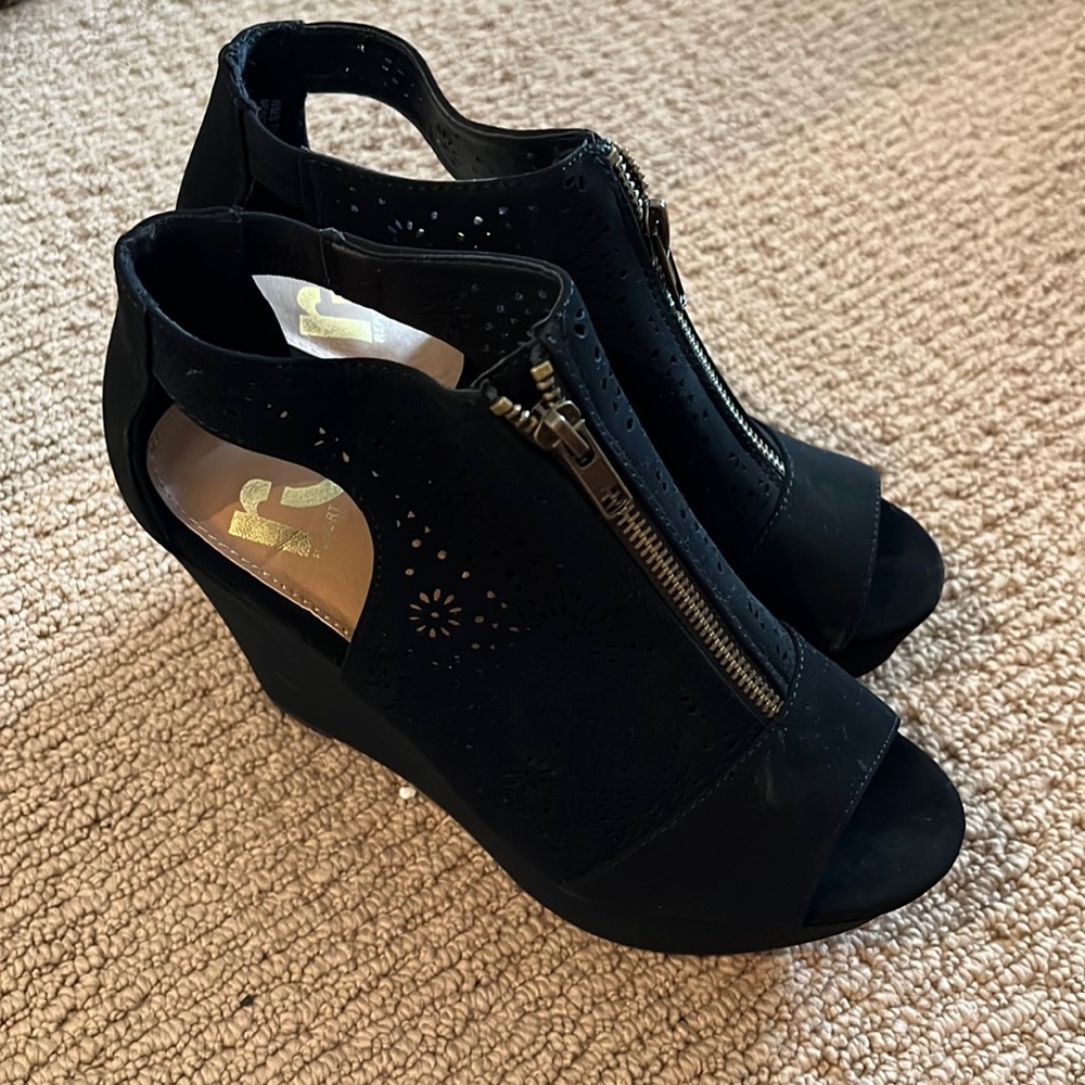 Cut Out Wedges
